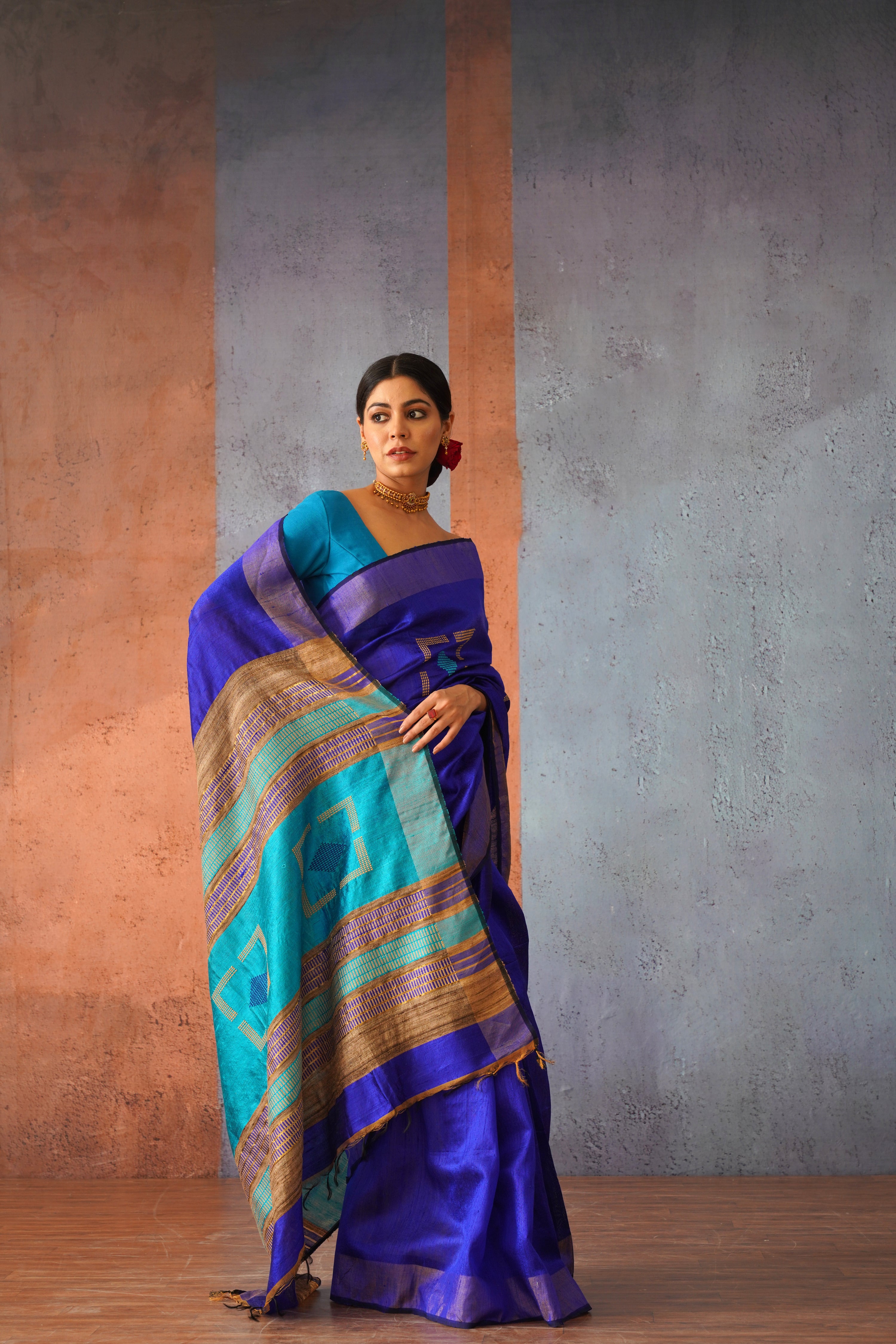 Buy Green Sarees for Women by ROYAL RAJGHARANA SAREES Online | Ajio.com