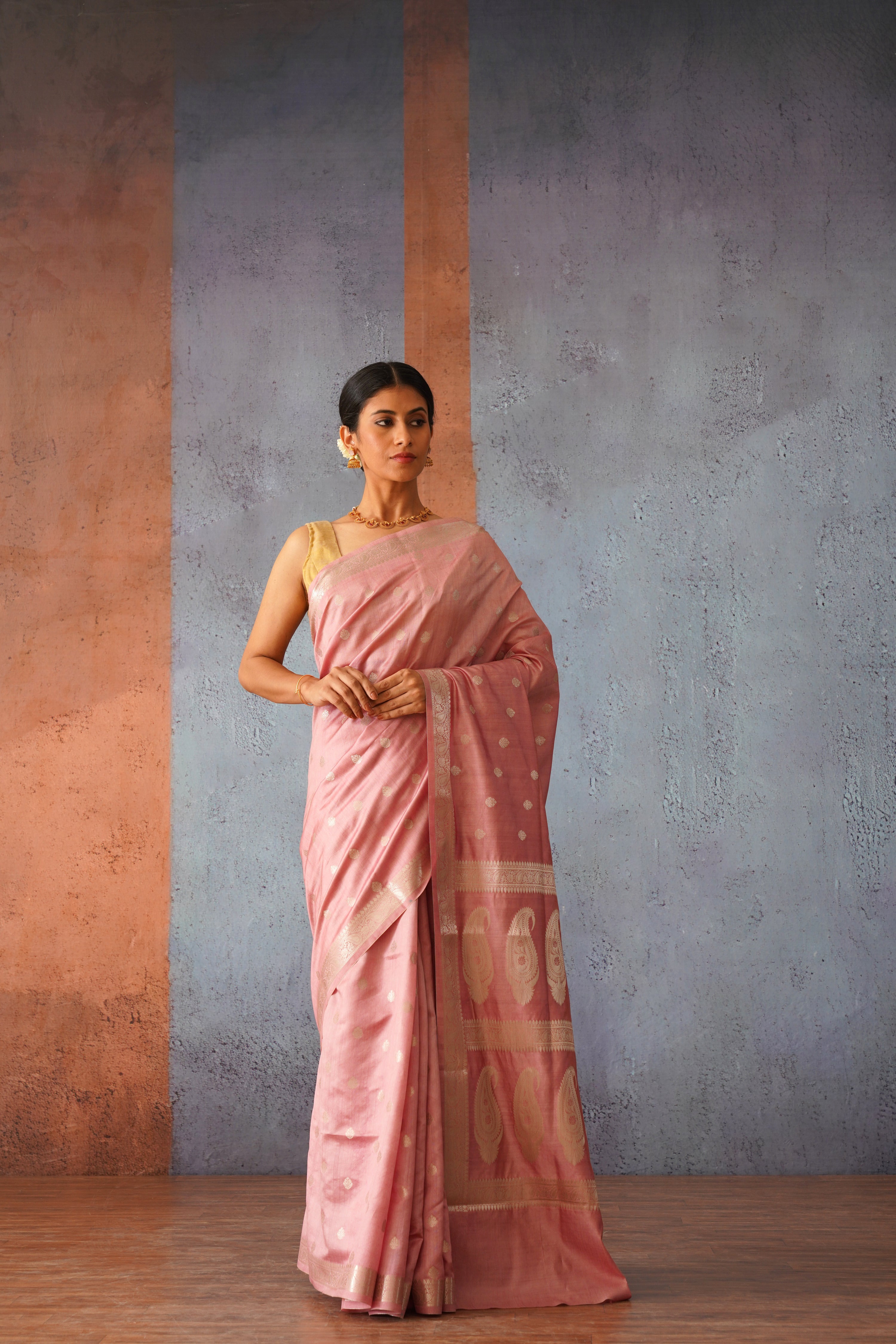 Uppada Three Colors Silk Saree with Gold border – Devi Handlooms