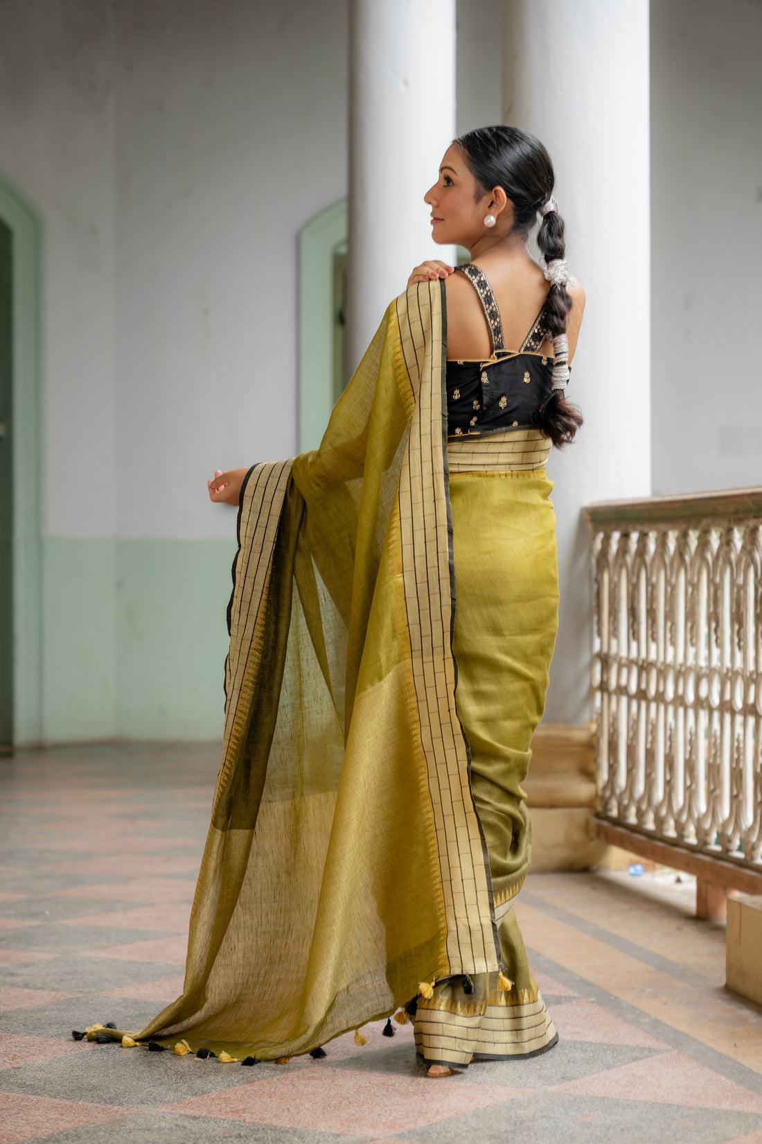 Molten Olive Gold Linen Sari