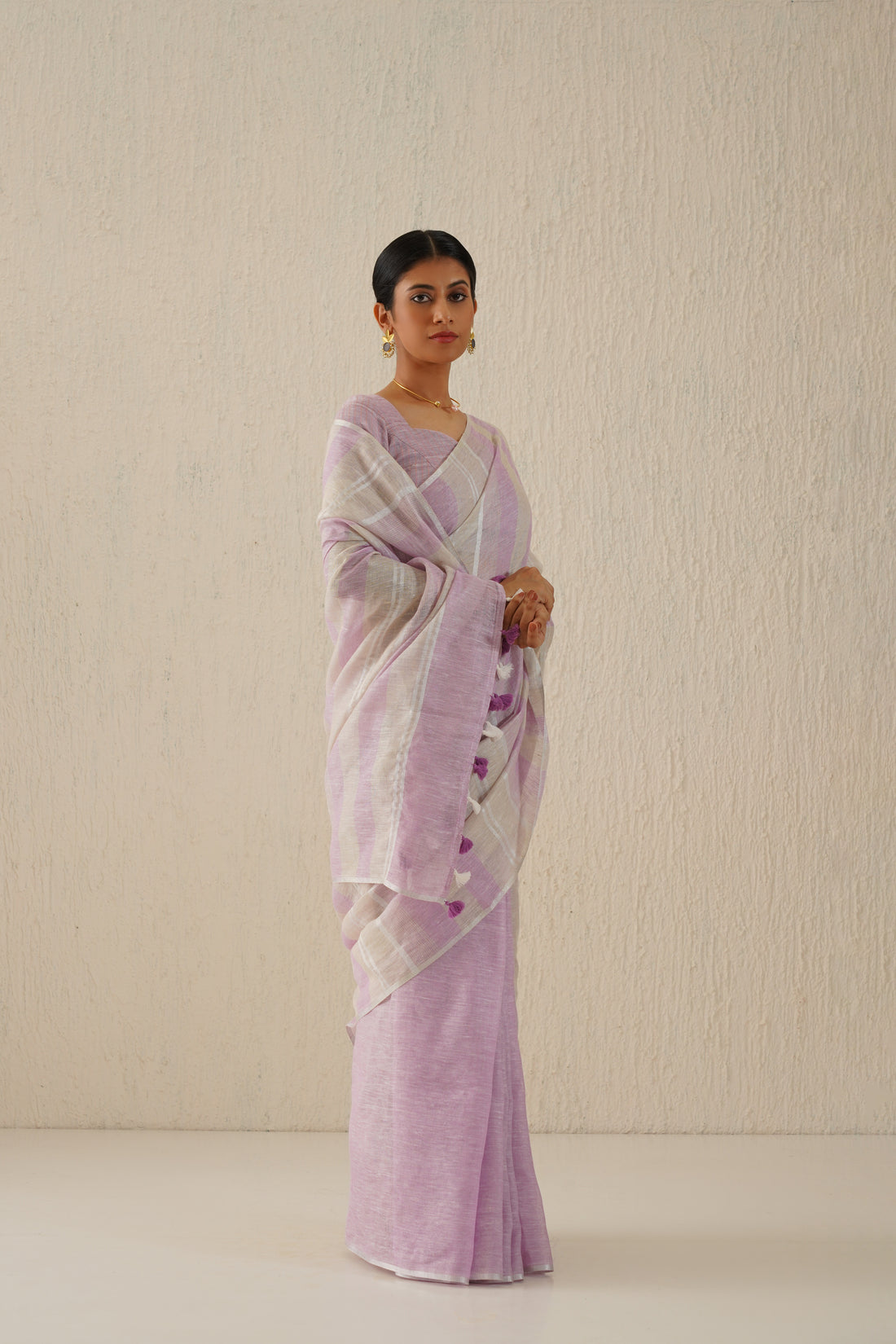 Esha Lavender & Beige Stripes Handloom Linen Sari