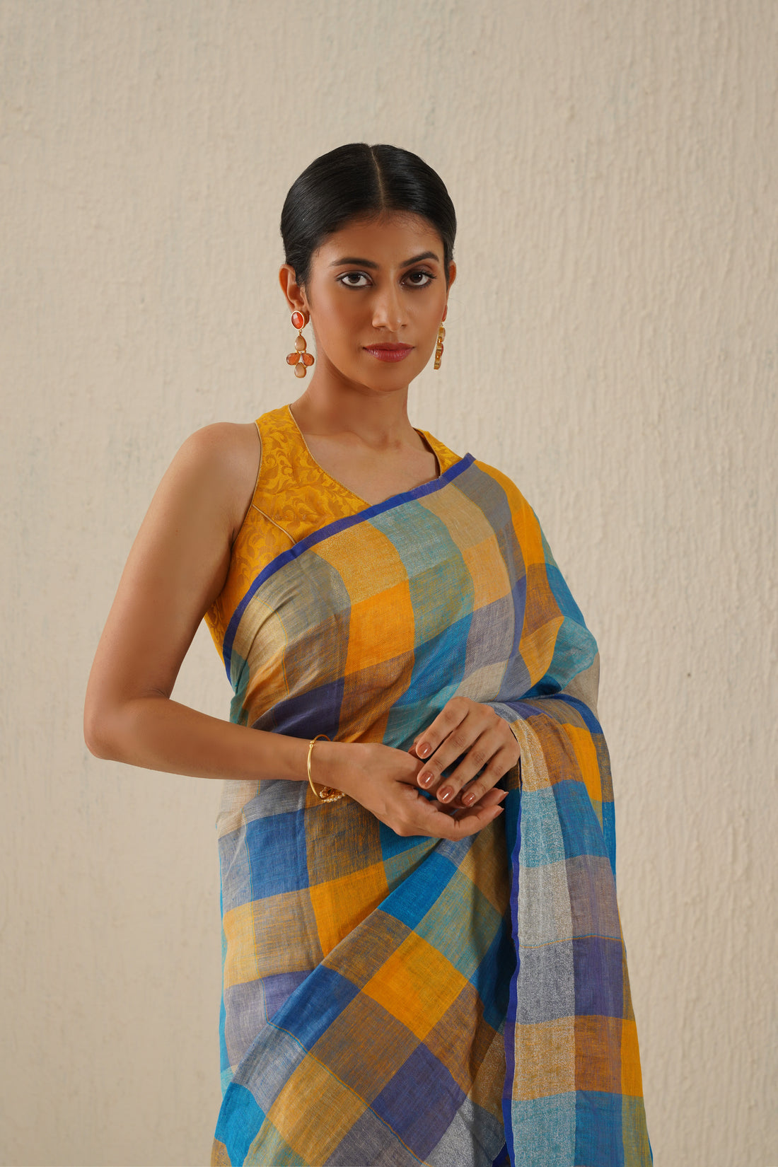 Ziva Handloom Stripe Linen Zari Sari