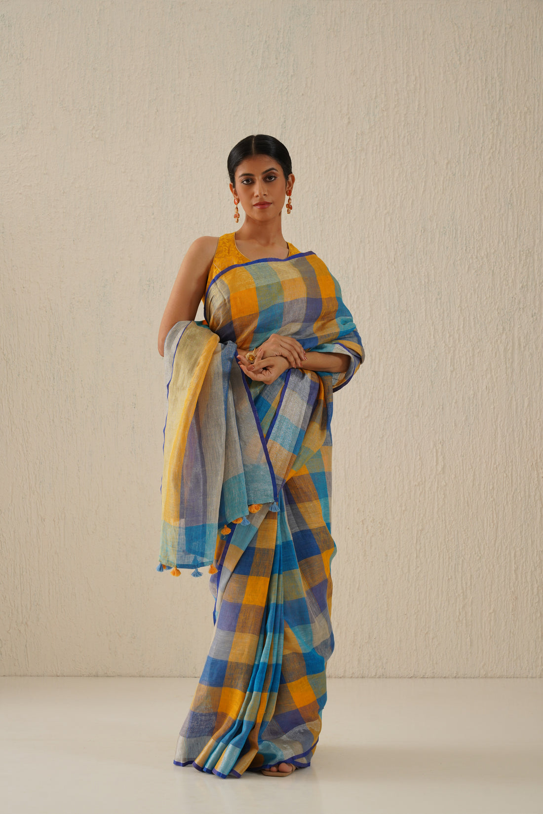 Ziva Handloom Stripe Linen Zari Sari