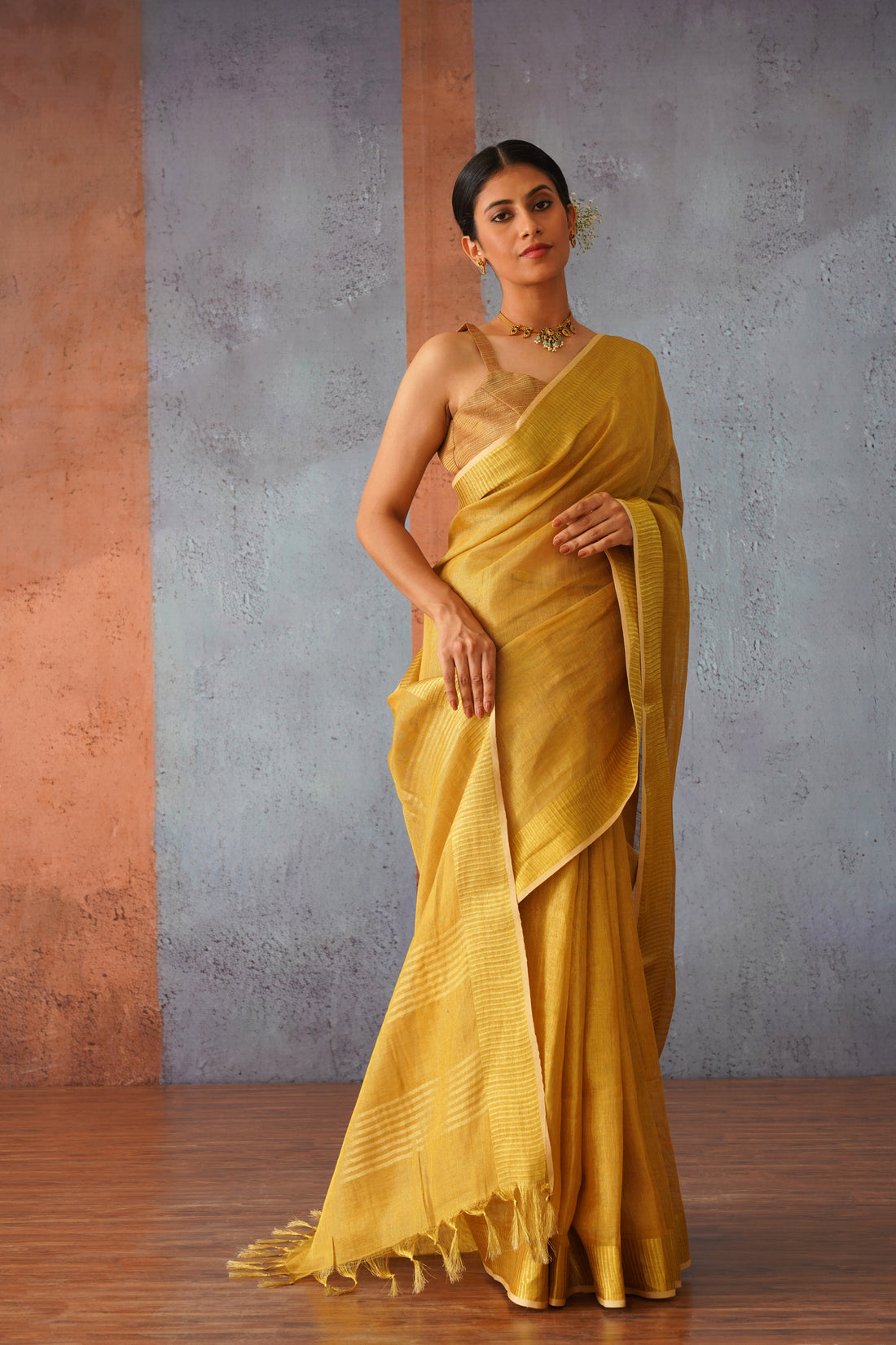 Golden Diva Tissue Linen Sari