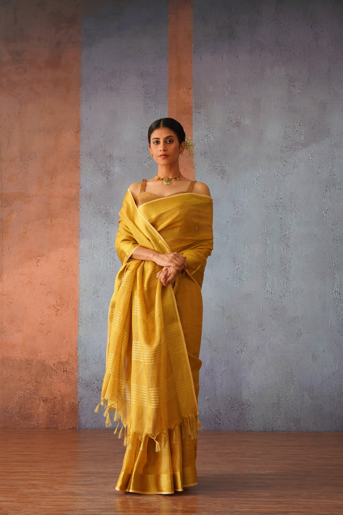 Golden Diva Tissue Linen Sari