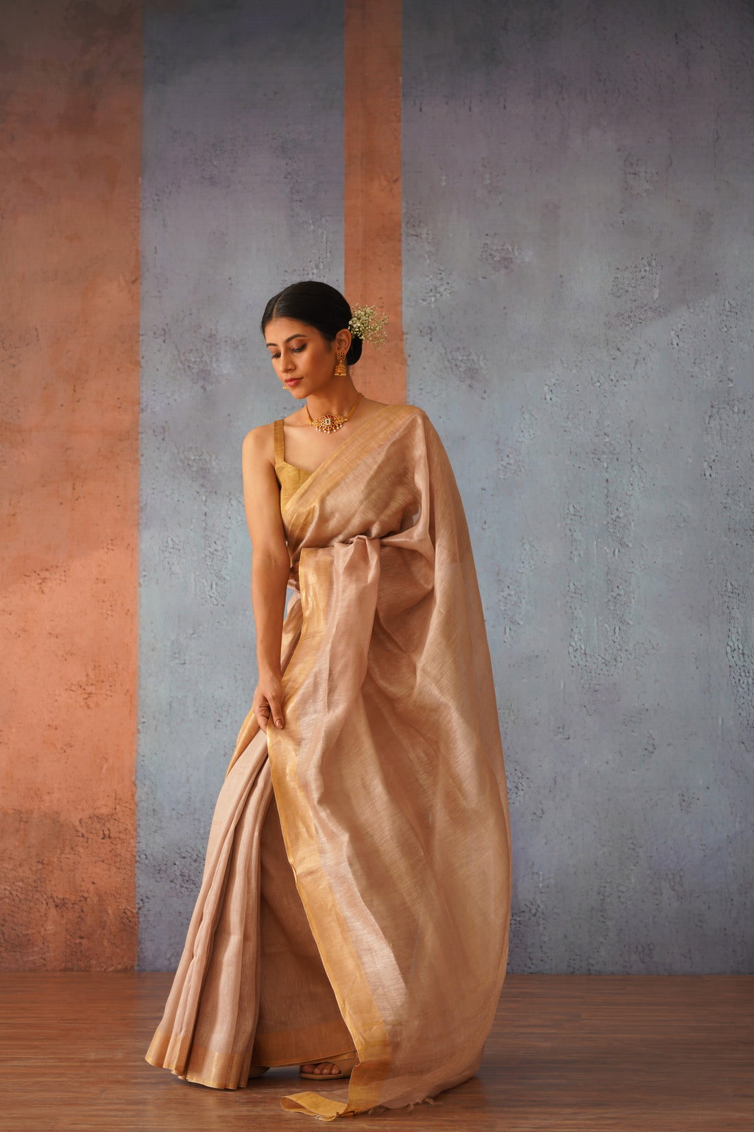 Mauve Linen Silk Handloom Sari with Gold Zari