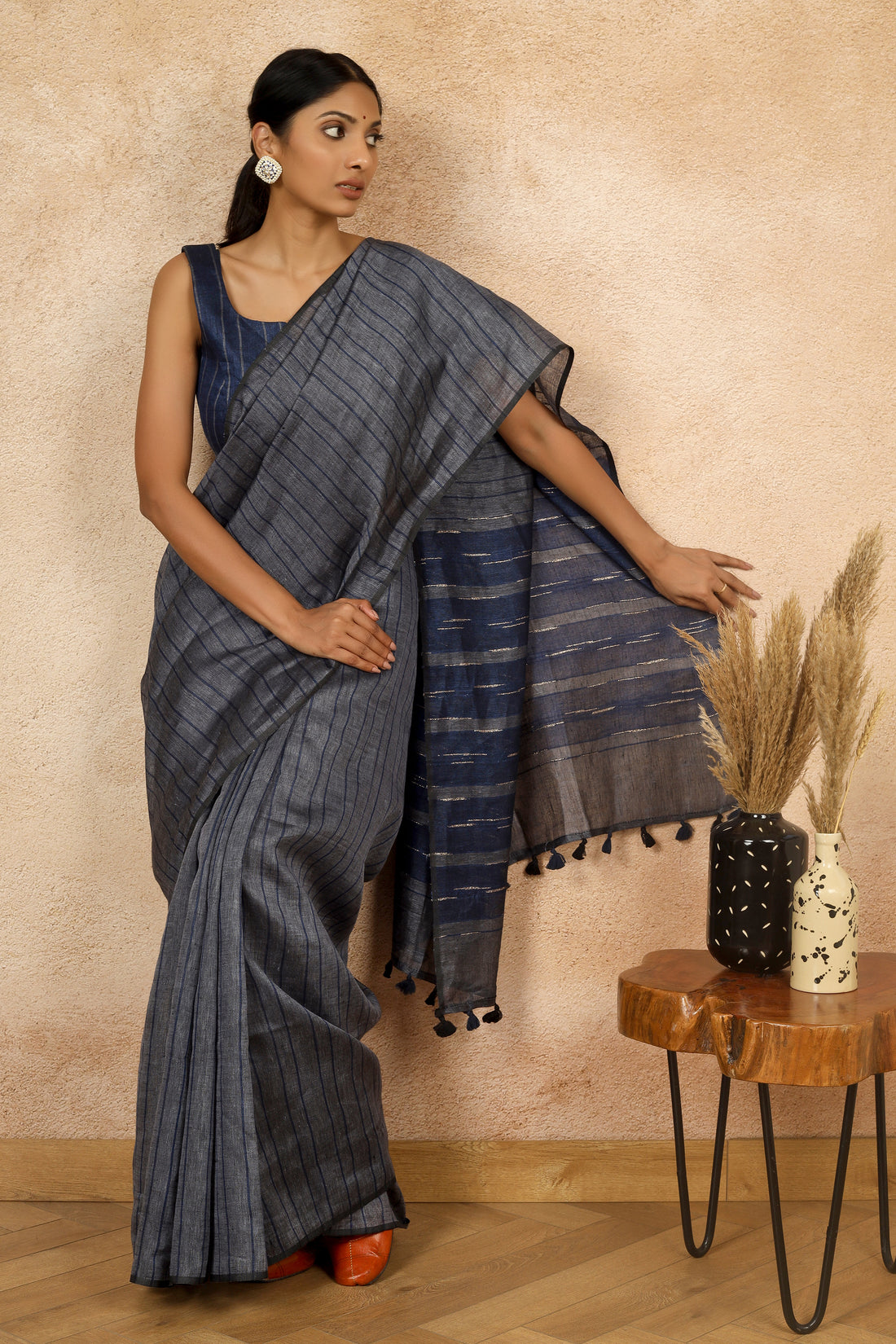 Lata Linen Sari