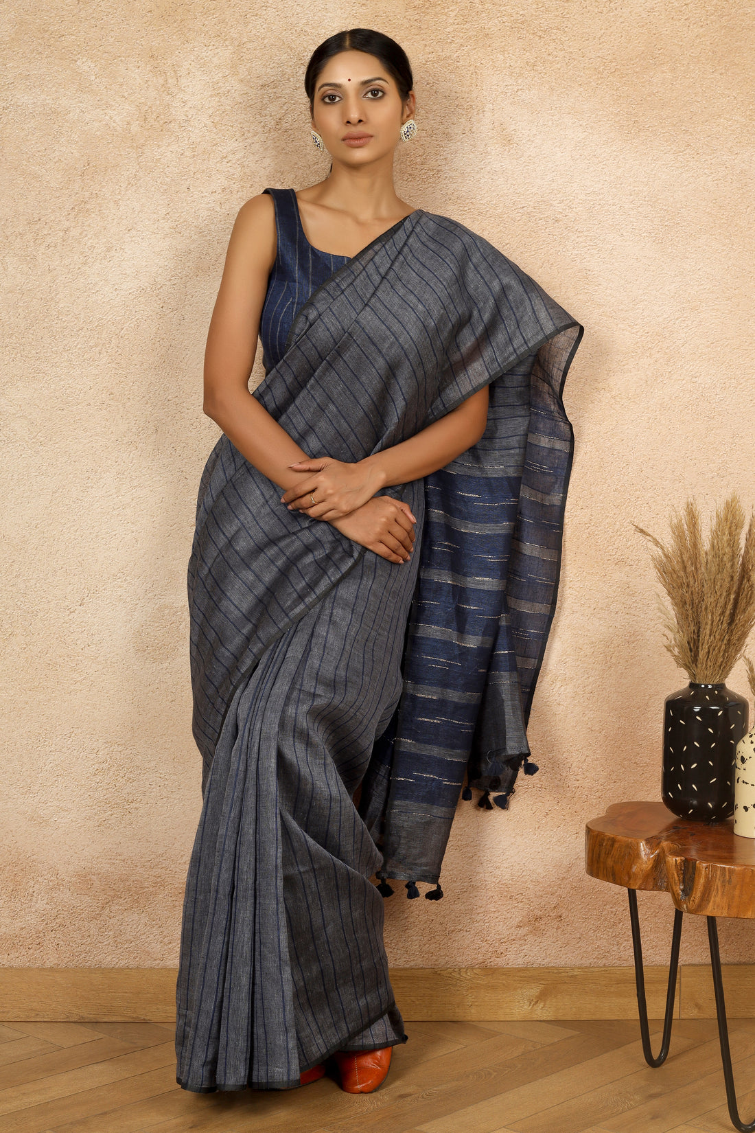 Lata Linen Sari