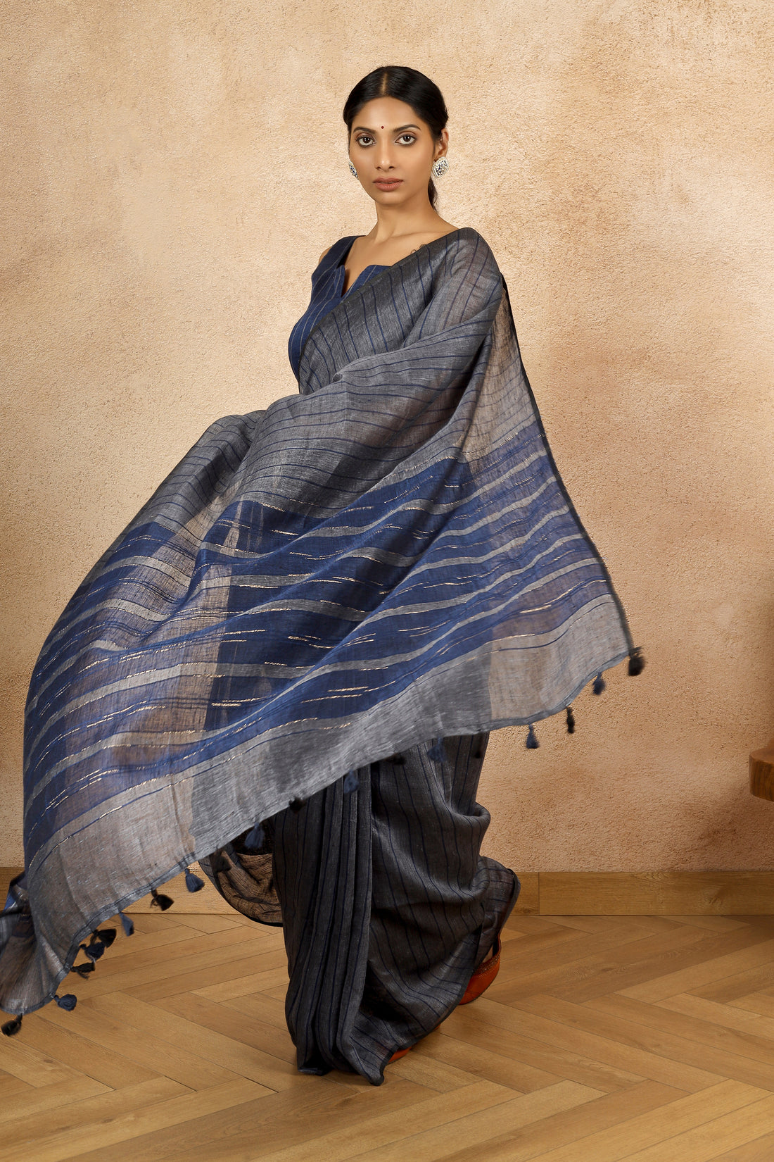 Lata Linen Sari