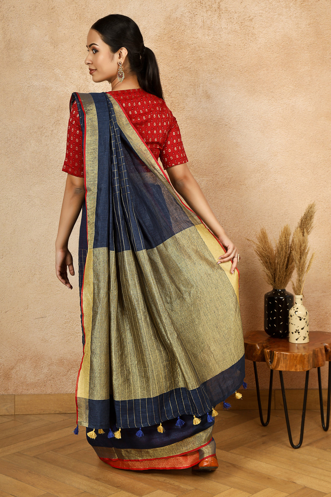 Jhilmil Linen Sari