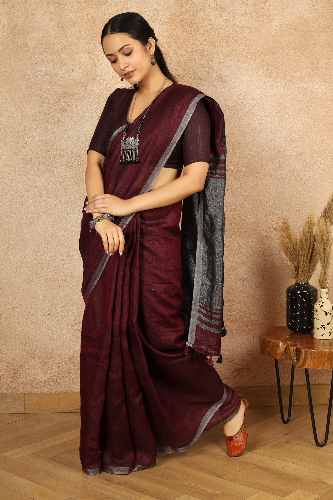 Mira Linen Sari