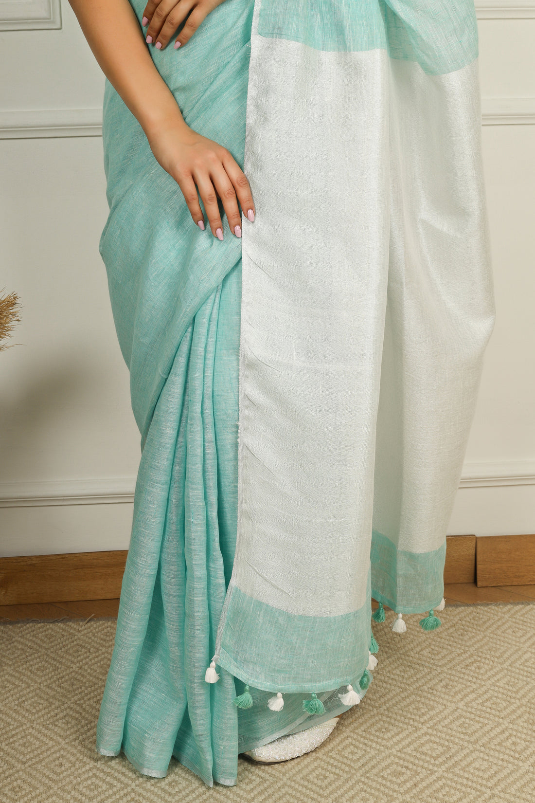 Neer Linen Sari