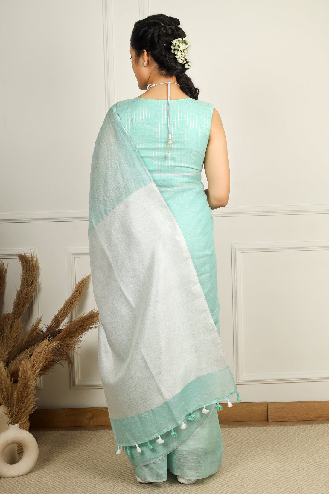 Neer Linen Sari