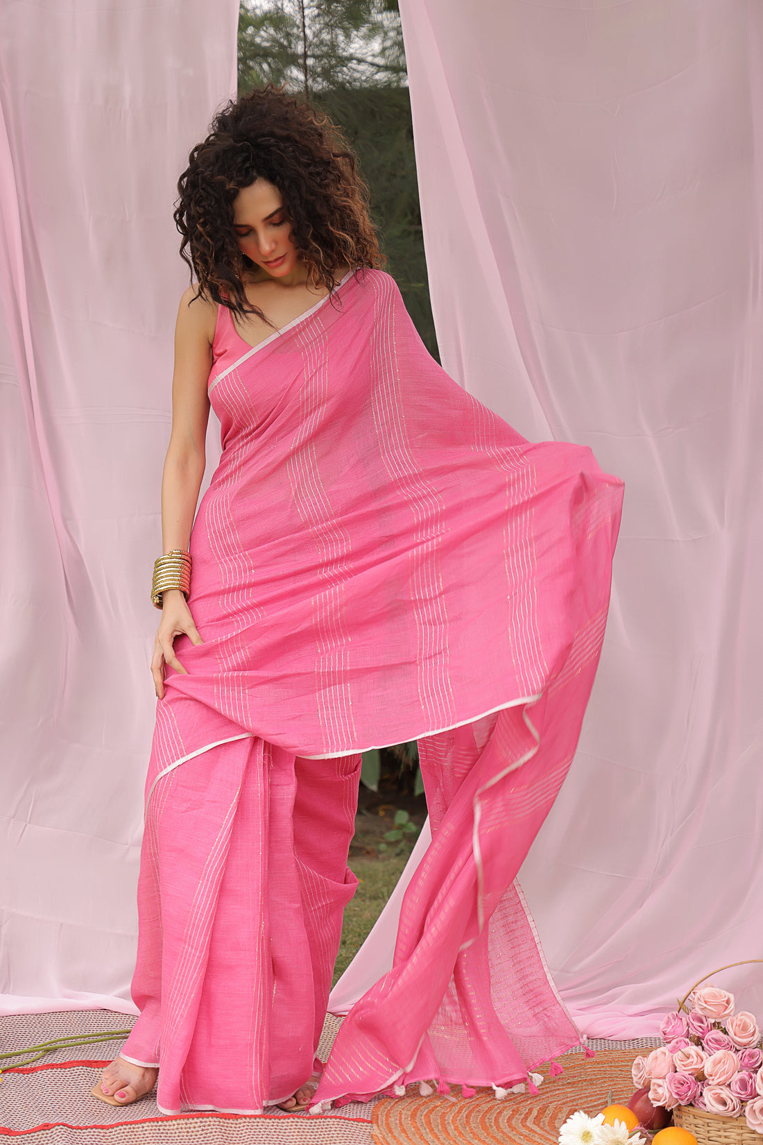 Rosy Linen Saree