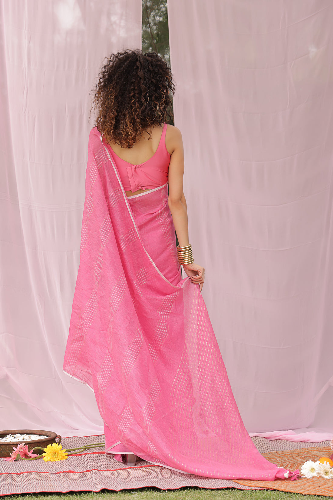 Rosy Linen Saree