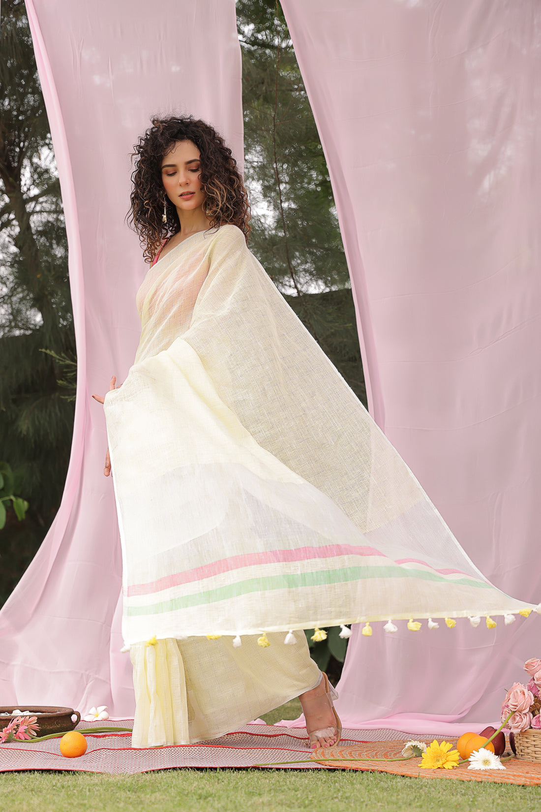 Honey Dew Linen Saree