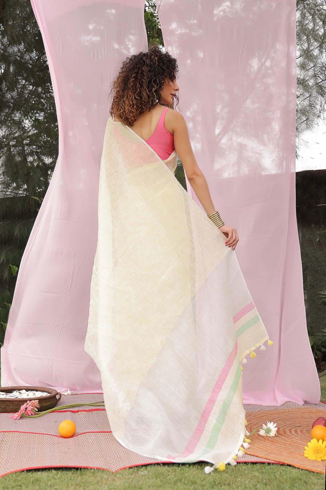 Honey Dew Linen Saree