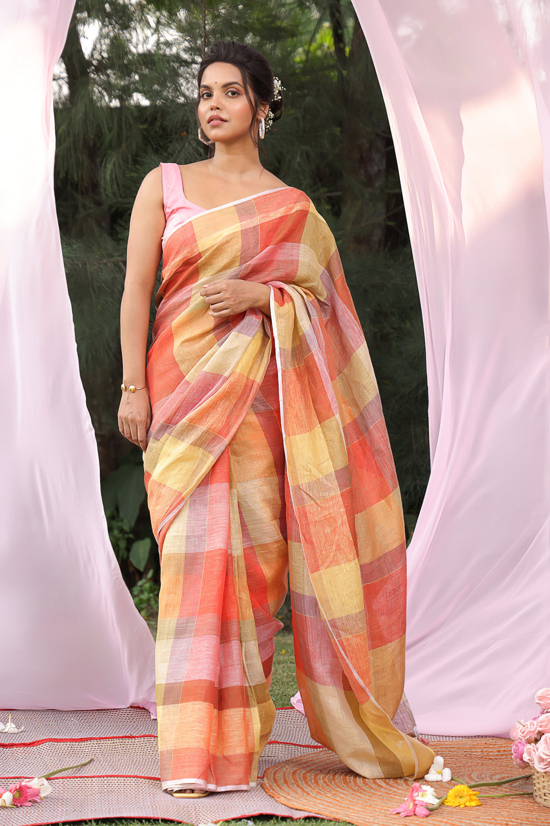 Rimjhim Linen Saree