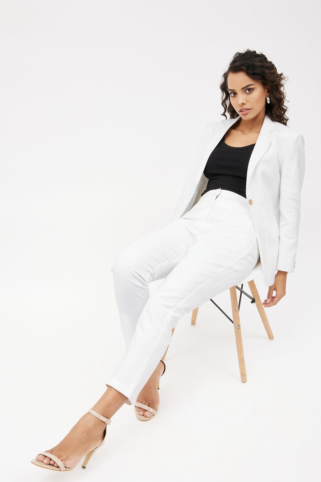 Classic Blazer - White