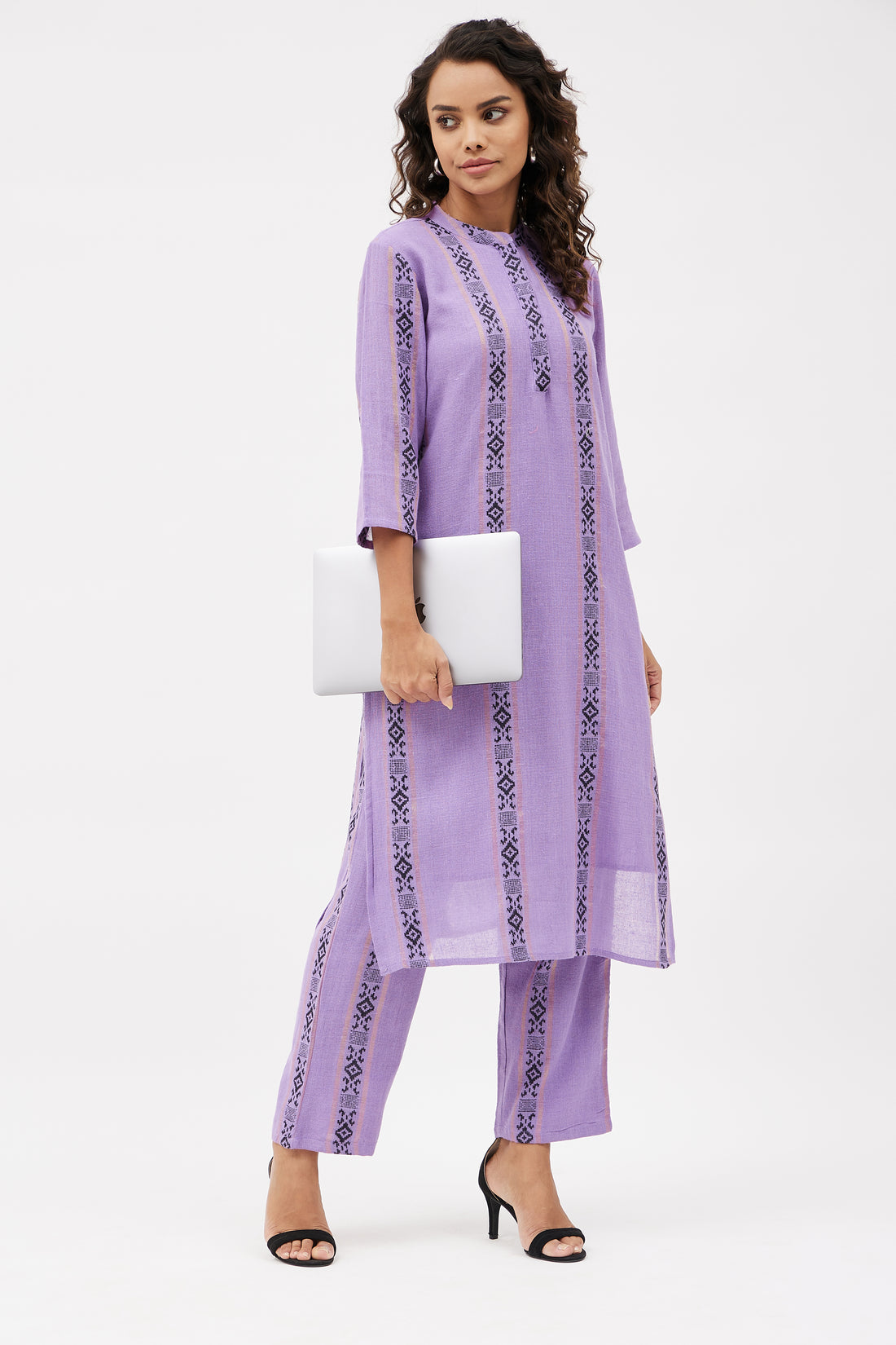 Lavender Straight Fit Linen Kurta Set (Set of 2)